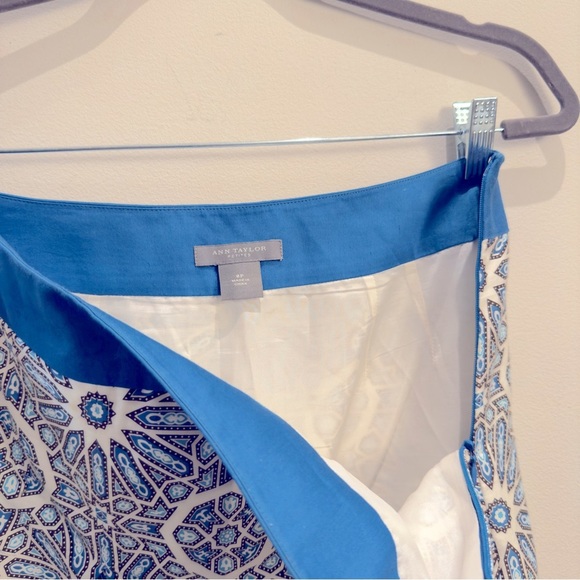 Ann Taylor Blue , White & Brown Unique Skirt Size 8P - Picture 6 of 10